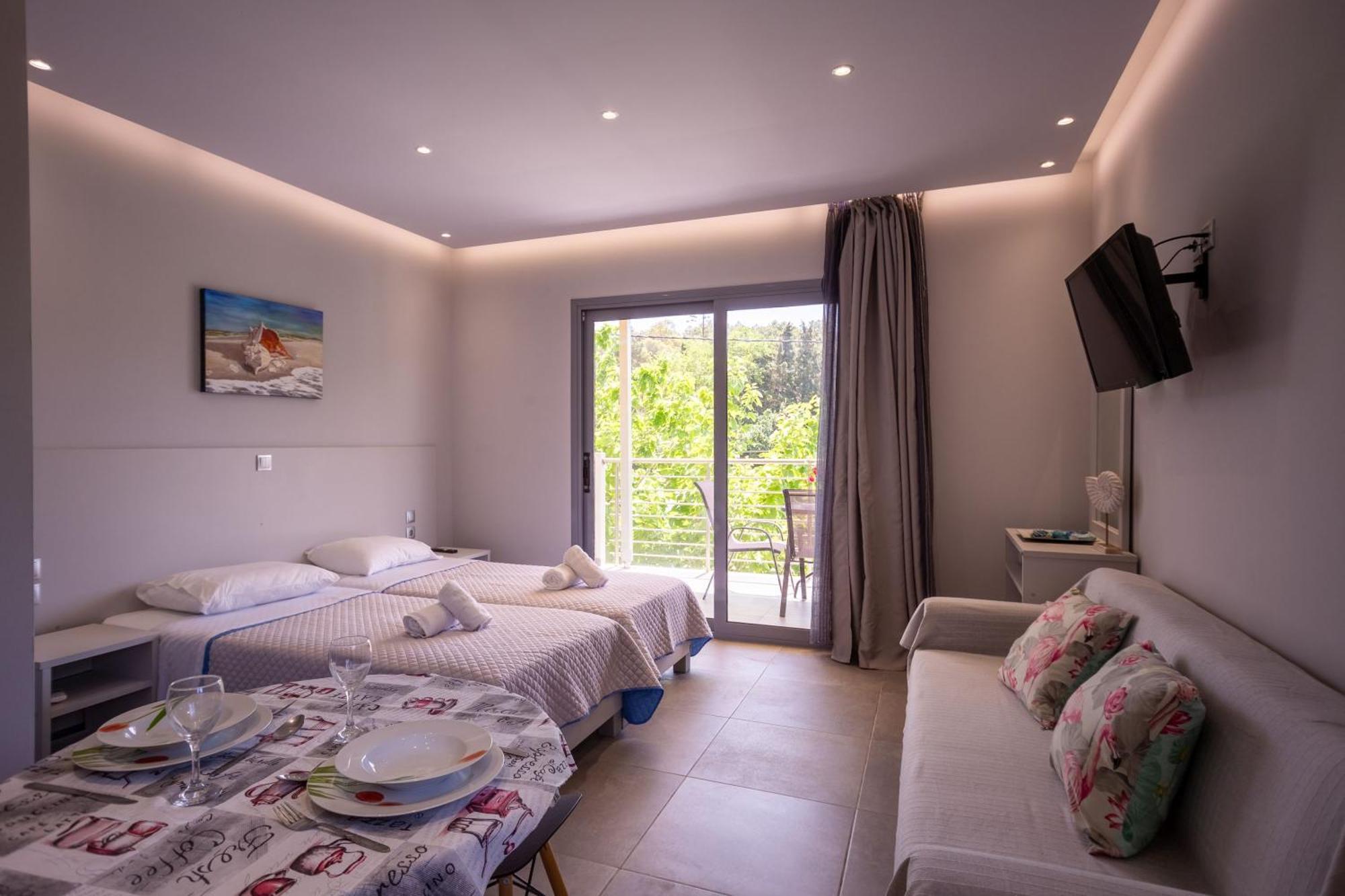 Casa Di Mare - Studios And Apartments On The Beach Василикос Экстерьер фото