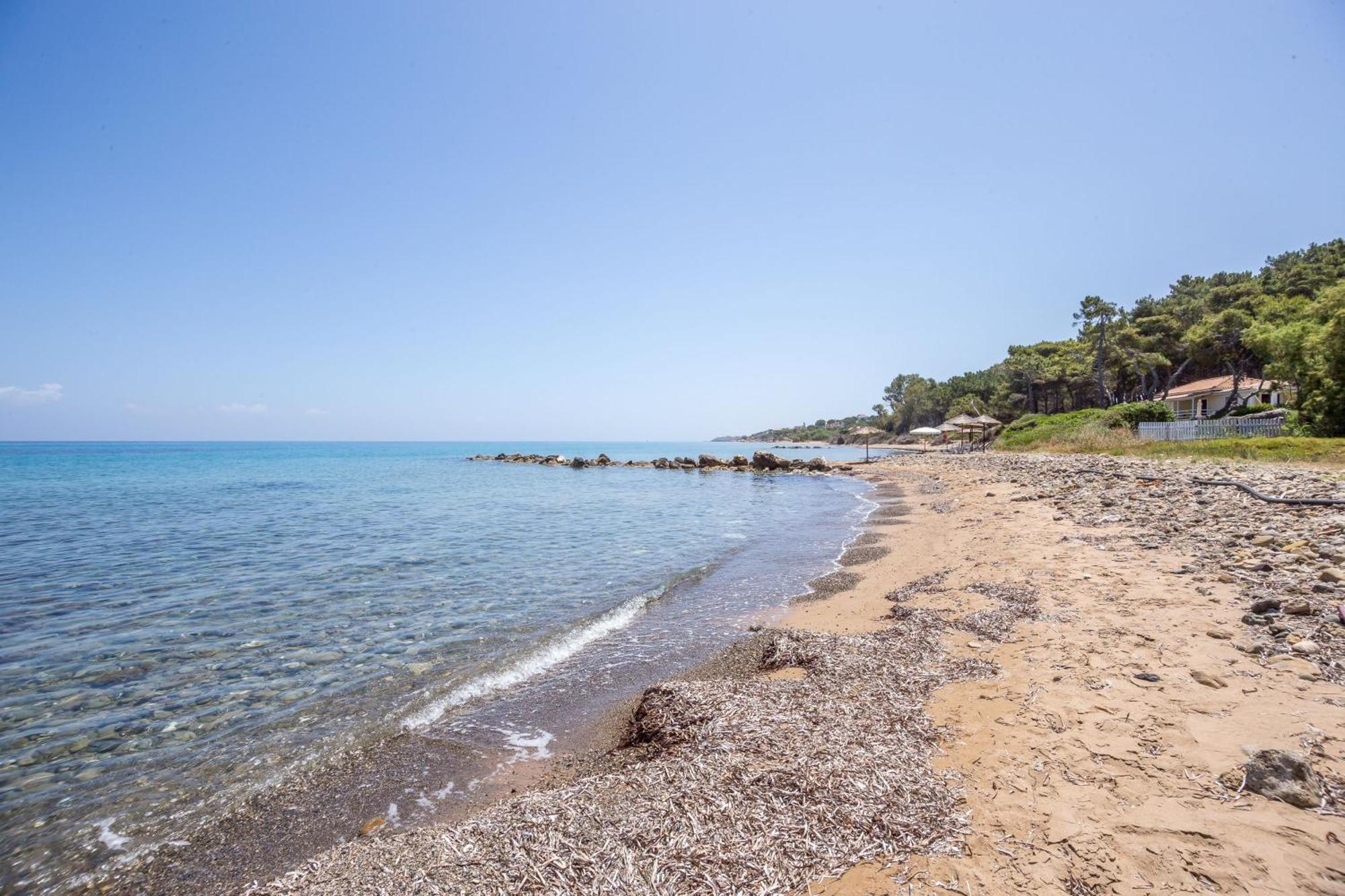 Casa Di Mare - Studios And Apartments On The Beach Василикос Экстерьер фото